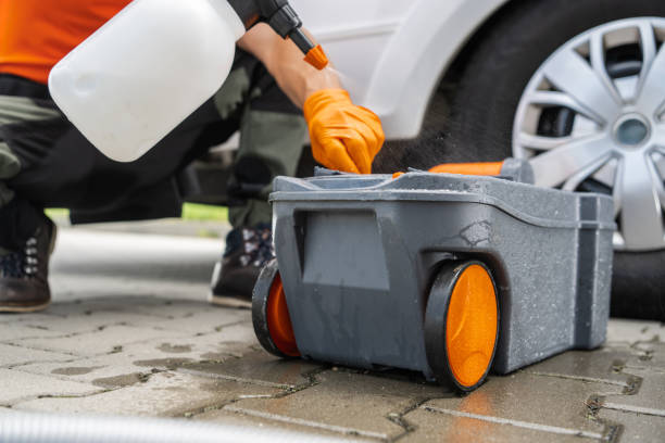 Portable Toilet Options We Offer in Lake Dunlap, TX